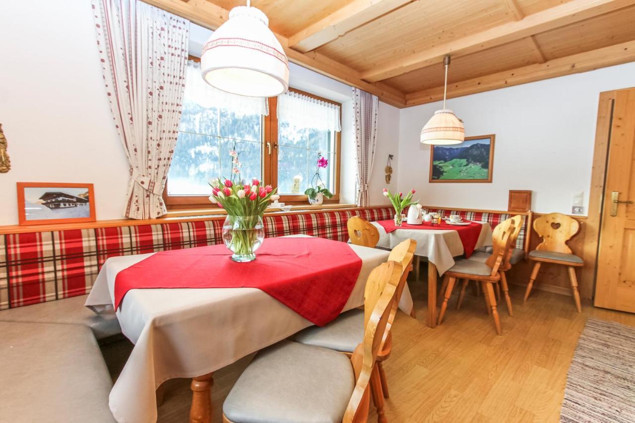Schneiderbauer Bed and Breakfast Waidring Εξωτερικό φωτογραφία